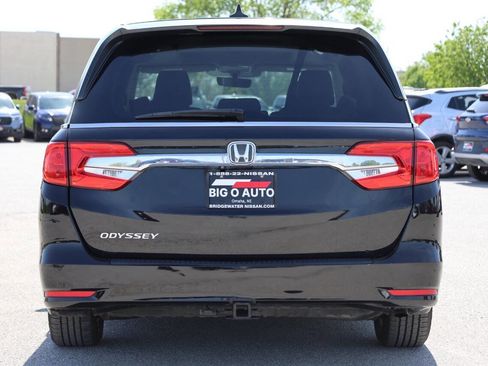 Used 2018 Honda Odyssey EX-L image 10