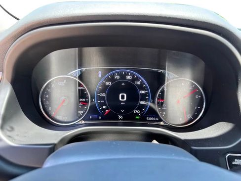 Used 2023 GMC Acadia Denali AWD/4WD image 13