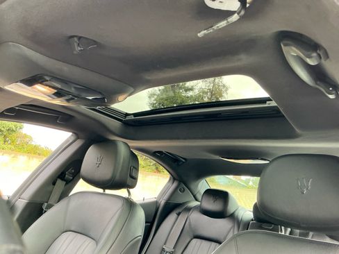 Used 2020 Maserati Ghibli image 27