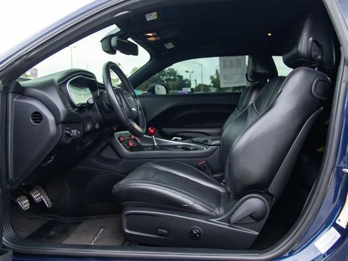 Used 2016 Dodge Challenger R/T Plus RWD image 18