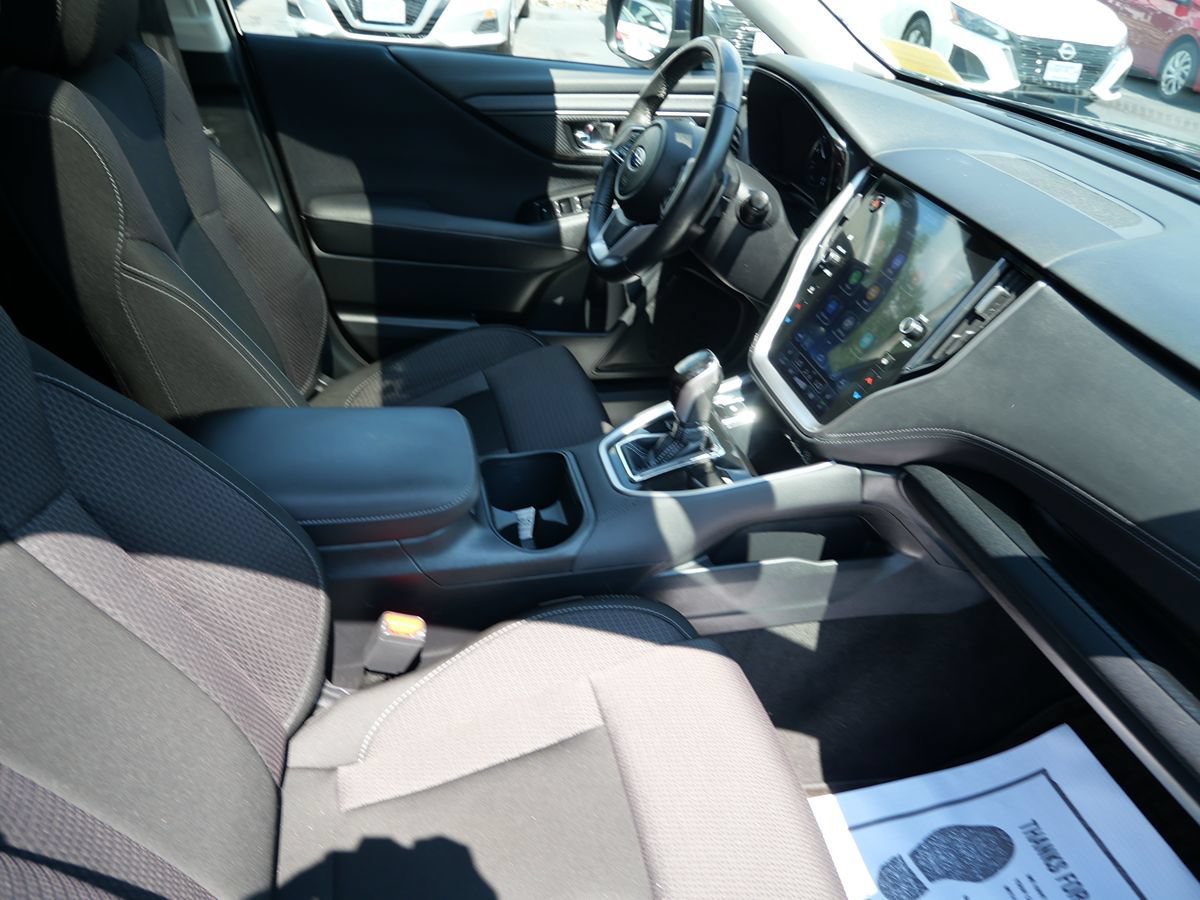 Used 2023 Subaru Outback Premium AWD/4WD image 27