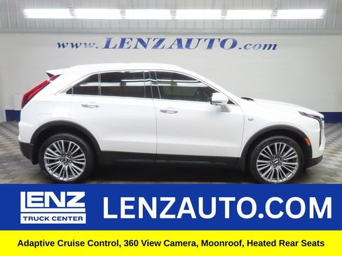 Used 2025 Cadillac XT4 Premium Luxury AWD/4WD image 1