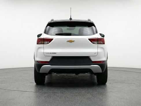 Used 2025 Chevrolet TrailBlazer LT image 7