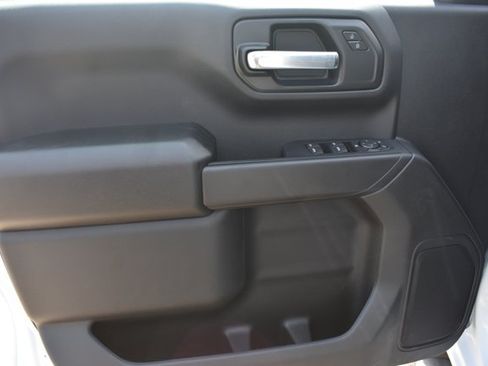 New 2026 Chevrolet Silverado 1500 Custom Trail Boss w/ LPO, Dark Essentials Package AWD/4WD image 15