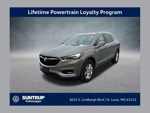 Used 2018 Buick Enclave Essence w/ Trailering Package image 1