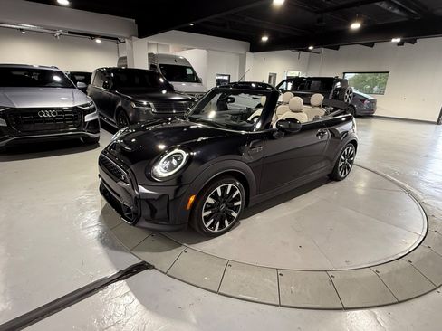 Used 2024 MINI Cooper S FWD image 8