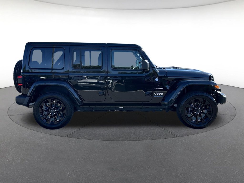 Certified 2024 Jeep Wrangler Unlimited Sahara AWD/4WD image 7