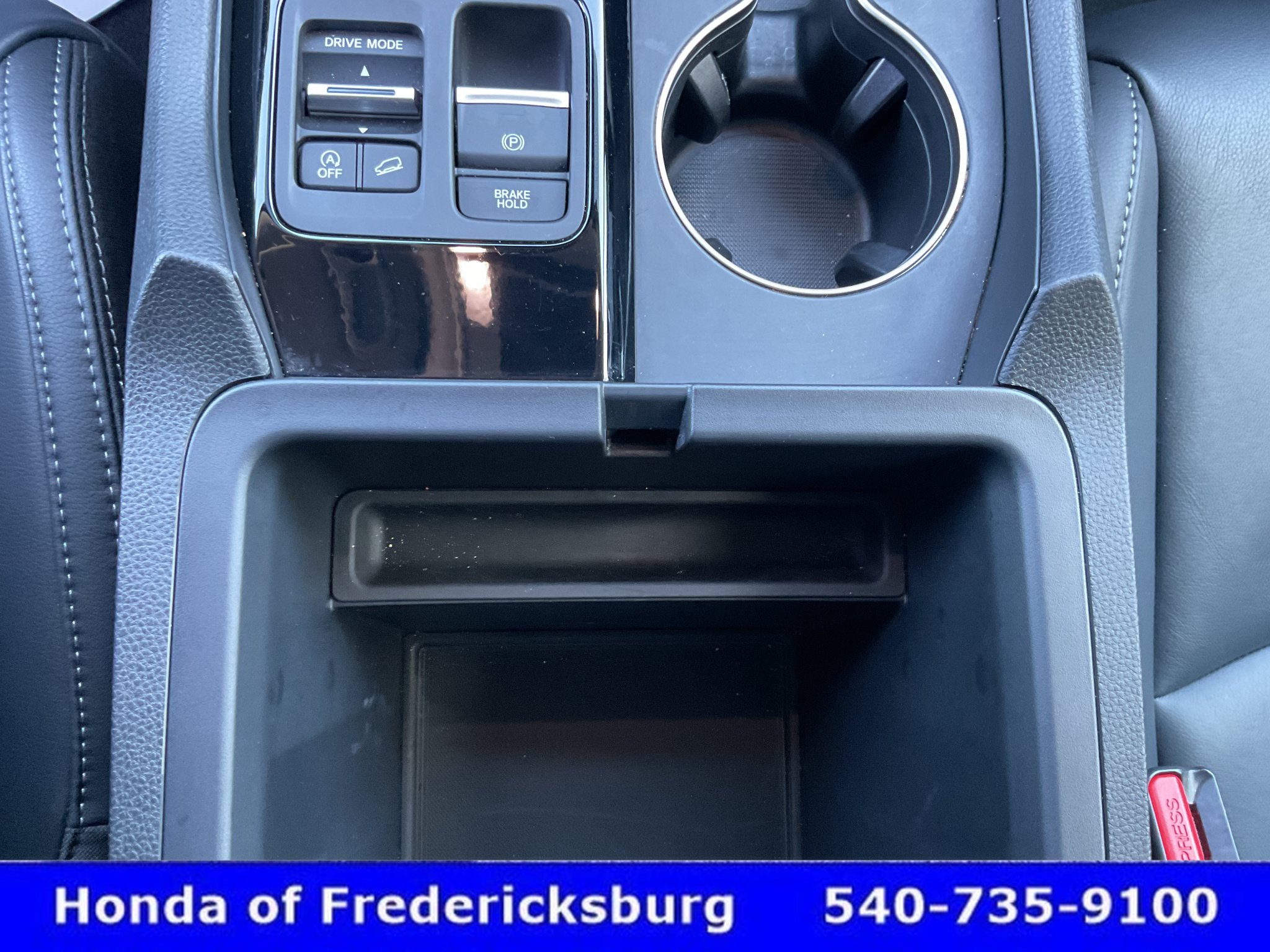 Used 2025 Honda Pilot EX-L image 33