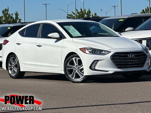 Used 2017 Hyundai Elantra Limited FWD image 1