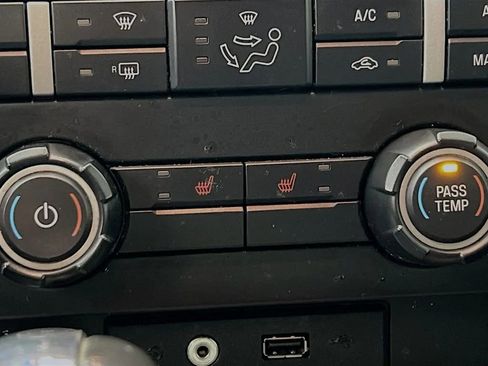 Used 2011 Ford F150 Raptor w/ Raptor Luxury Pkg image 20