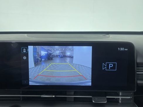 Used 2025 Hyundai Kona SEL image 23