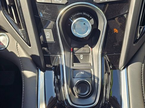 Used 2019 Acura RDX SH-AWD image 31