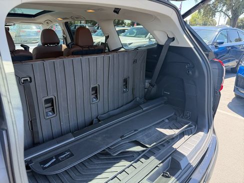 Used 2024 Subaru Ascent Touring AWD/4WD image 29
