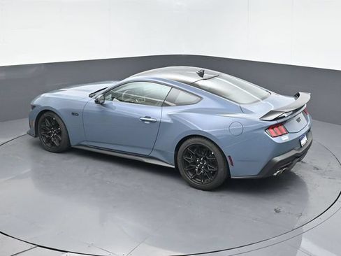Used 2025 Ford Mustang GT Premium w/ GT Performance Package RWD image 40