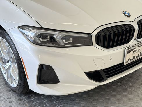 Used 2025 BMW 330i xDrive Sedan w/ Convenience Package AWD/4WD image 11