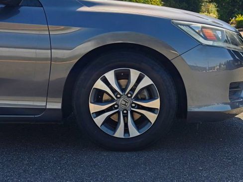Used 2013 Honda Accord LX image 52