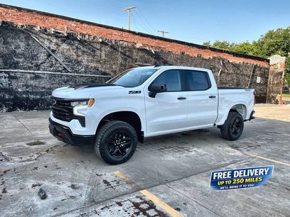New 2026 Chevrolet Silverado 1500 LT Trail Boss w/ LPO, Dark Essentials Package