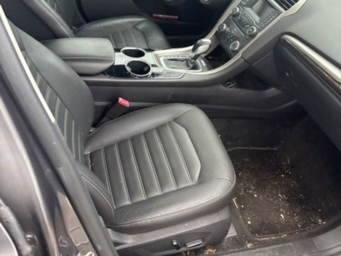 Used 2013 Ford Fusion SE image 5