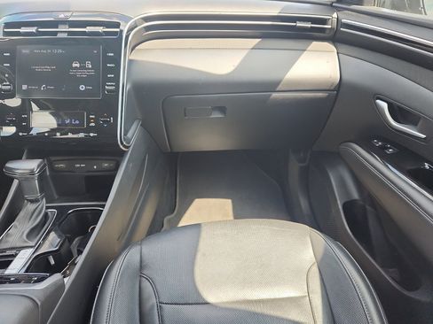 Certified 2022 Hyundai Tucson SEL w/ Convenience + Premium Package AWD/4WD image 11