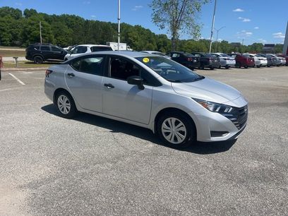 Used 2024 Nissan Versa S w/ Trunk Package