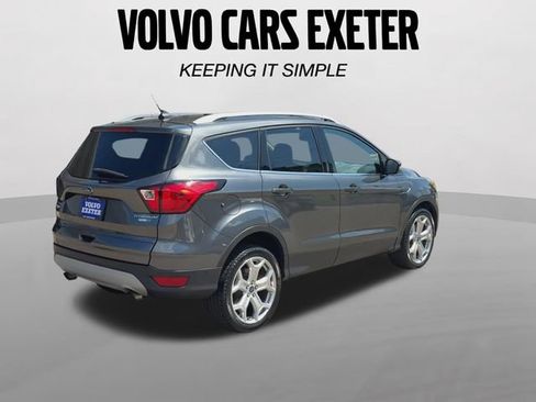 Used 2019 Ford Escape Titanium AWD/4WD image 10
