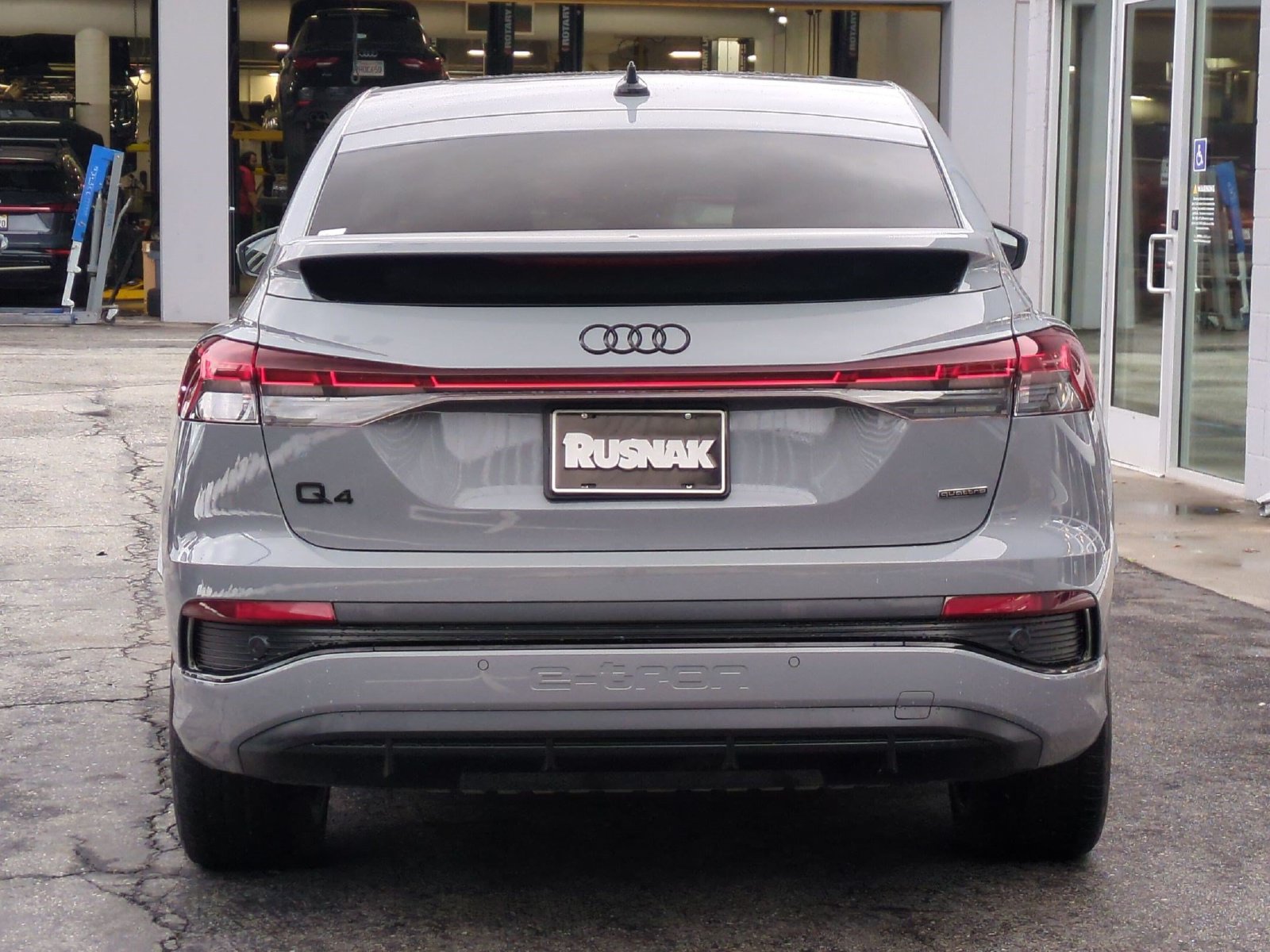 Used 2023 Audi Q4 e-tron Premium Plus w/ Premium Plus AWD/4WD image 5