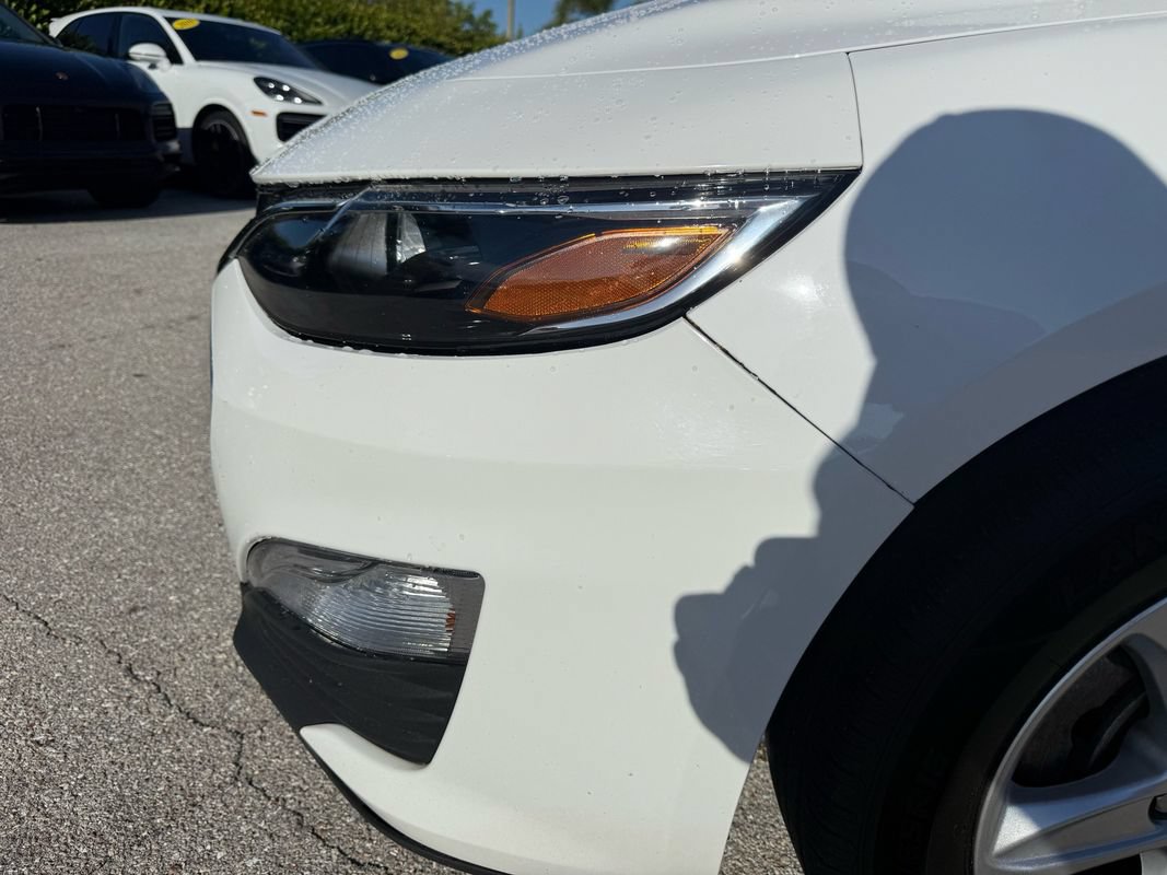 Used 2024 Chevrolet Malibu LS w/ Driver Confidence Package FWD image 2