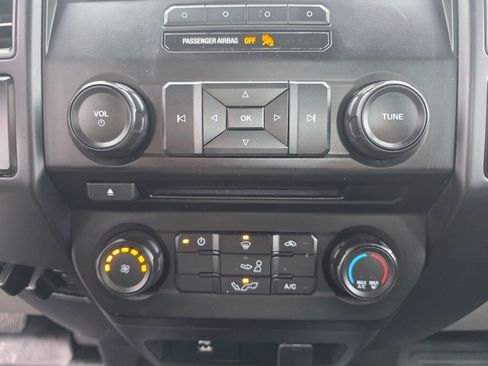 Used 2016 Ford F150 XL w/ Equipment Group 101A Mid image 15