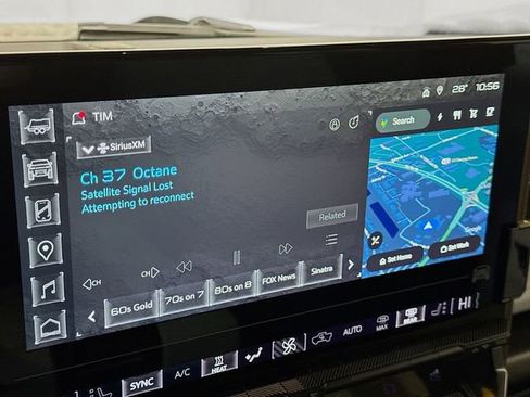 Used 2024 GMC Hummer EV 2X w/ Extreme Off-Road Package image 16