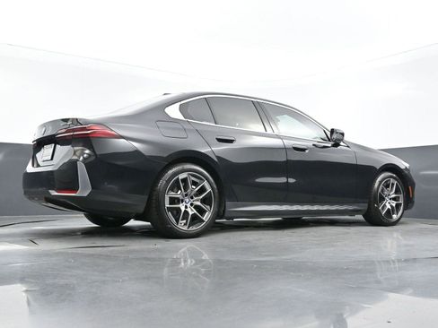 Used 2024 BMW i5 eDrive40i w/ M Sport Package image 55