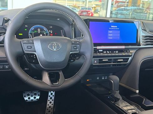 New 2026 Toyota Camry SE w/ Multimedia Upgrade Package FWD image 27