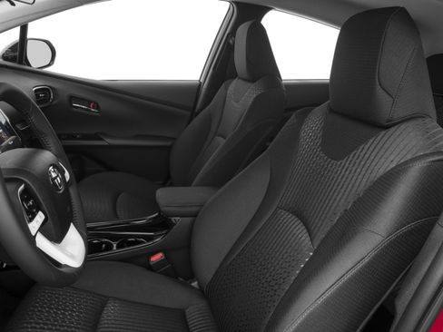 Used 2017 Toyota Prius Prime Advanced image 8