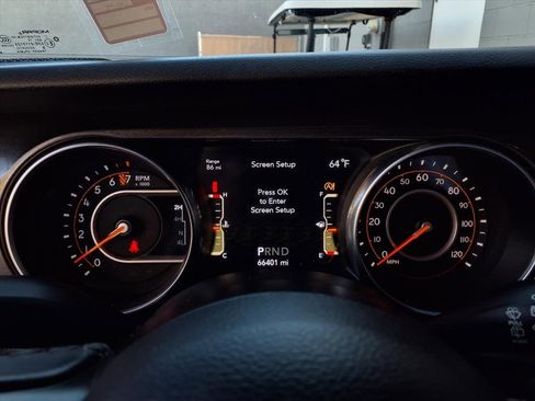 Used 2019 Jeep Wrangler Unlimited Sport image 13