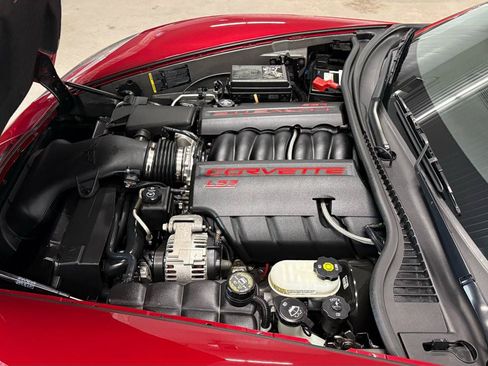 Used 2008 Chevrolet Corvette Convertible w/ Preferred Equipment Group RWD image 39