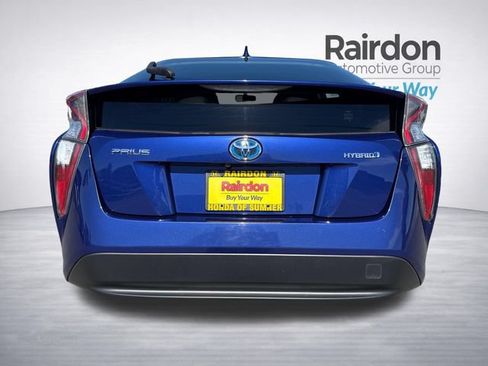 Used 2016 Toyota Prius Two FWD image 6