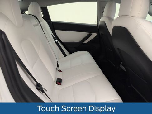 Used 2021 Tesla Model 3 Long Range image 17