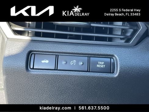 Used 2022 Nissan Altima 2.5 SV image 25