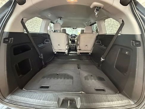 Used 2019 Honda Odyssey EX image 11