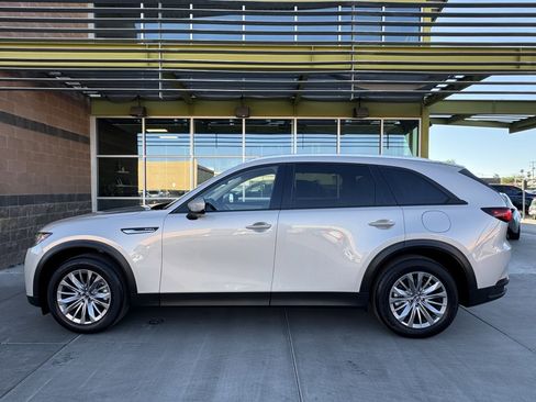 Used 2024 MAZDA CX-90 Plug-In Hybrid w/ Preferred image 7