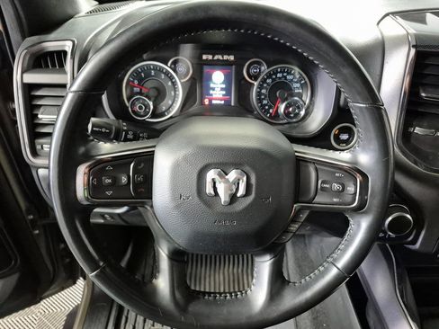 Used 2020 RAM 1500 Big Horn w/ Built-to-serve Edition image 11