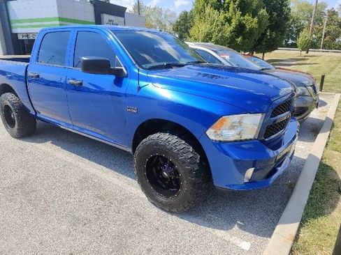 Used 2016 RAM 1500 Express w/ Popular Equipment Group AWD/4WD image 19