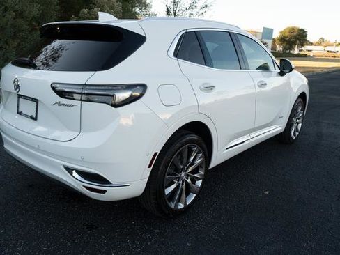 Used 2021 Buick Envision Avenir w/ Technology Package II image 3