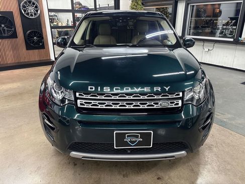 Used 2017 Land Rover Discovery Sport HSE image 18