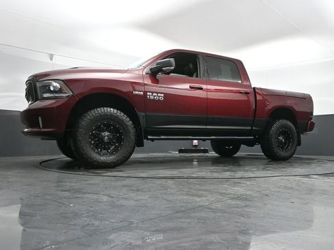 Used 2017 RAM 1500 Sport image 36