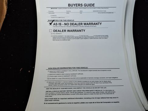 Used 2021 Chevrolet Equinox LT FWD image 34