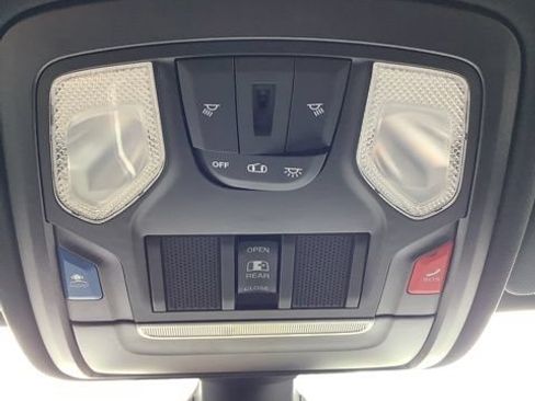Certified 2023 RAM 1500 Big Horn AWD/4WD image 22