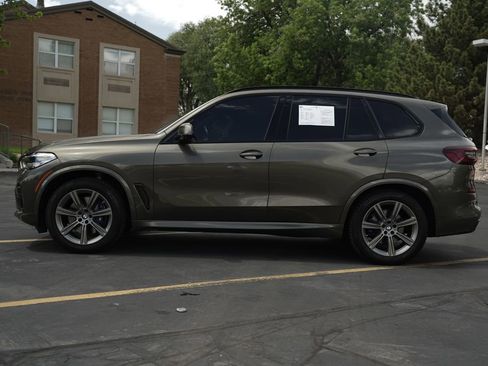 Used 2023 BMW X5 xDrive40i w/ M Sport Package AWD/4WD image 2