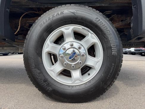 Used 2015 Ford F350 XLT AWD/4WD image 13
