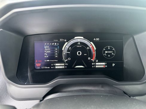 Used 2025 Toyota Tundra Limited image 10