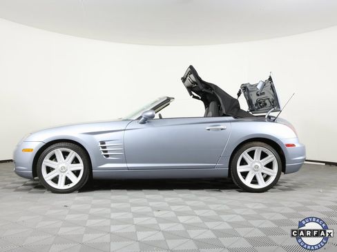 Used 2005 Chrysler Crossfire Limited image 12